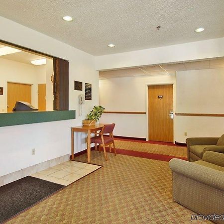 Wamego Inn And Suites Interiør bilde