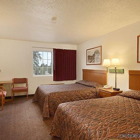 Wamego Inn And Suites Rom bilde