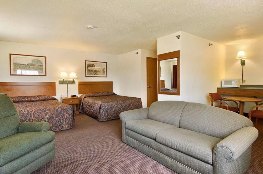 Wamego Inn And Suites Rom bilde